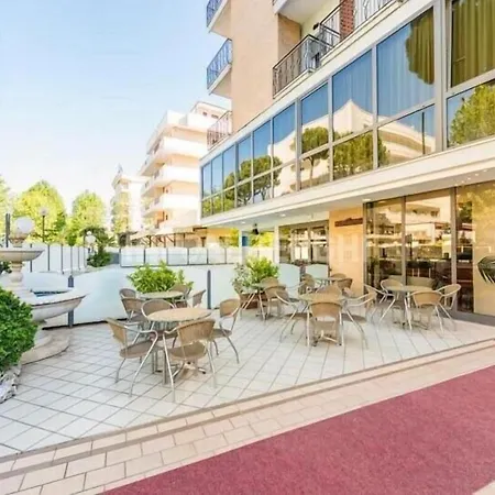 President Hotel